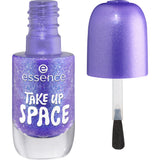 essence 34 TAKE UP SPACE